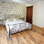 Apartment&rooms Savonari - Two Bedroom With Terrace *