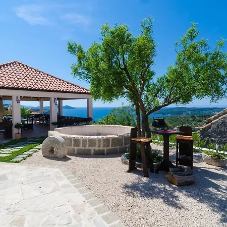 Apartment&rooms Savonari - Two Bedroom With Terrace