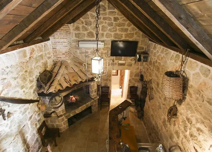 Apartment&rooms Savonari - Two Bedroom With Terrace