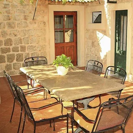 Apartment&rooms Savonari - Two Bedroom With Terrace Apartamento *