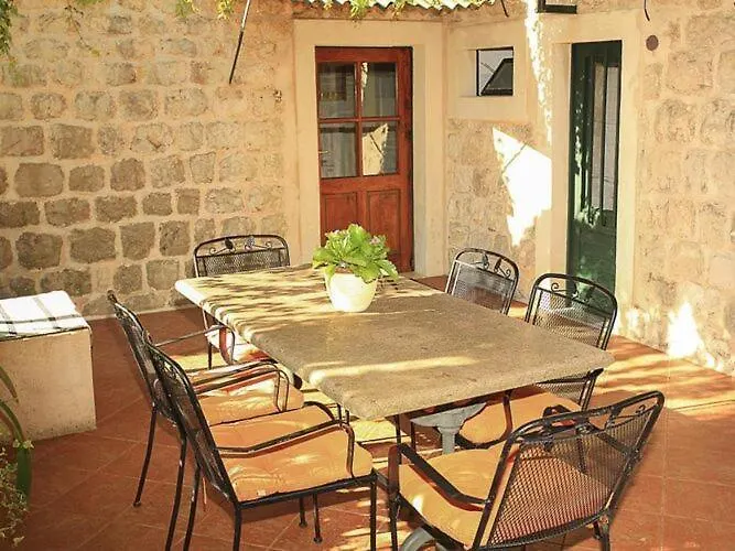 Apartment&rooms Savonari - Two Bedroom With Terrace Apartament *