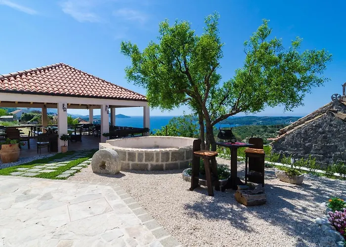 Apartment&rooms Savonari - Two Bedroom With Terrace